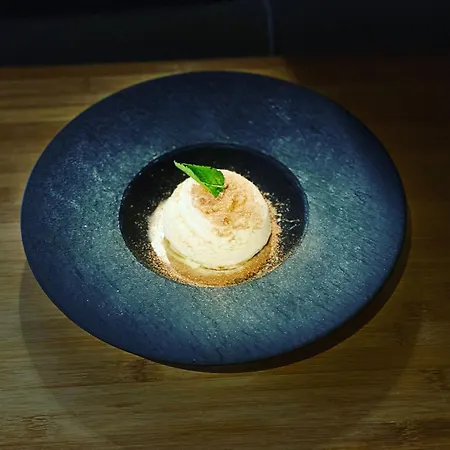 Altitude 3* Burg Reuland