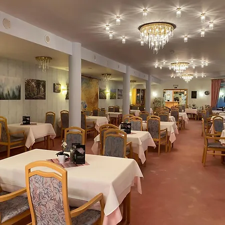 Hotel Altitude 3*