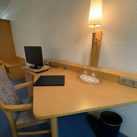 Altitude Burg Reuland